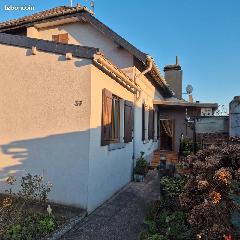 Maison 4 pièces 77 m² · à Uckange · 77 m² · 169 000 €