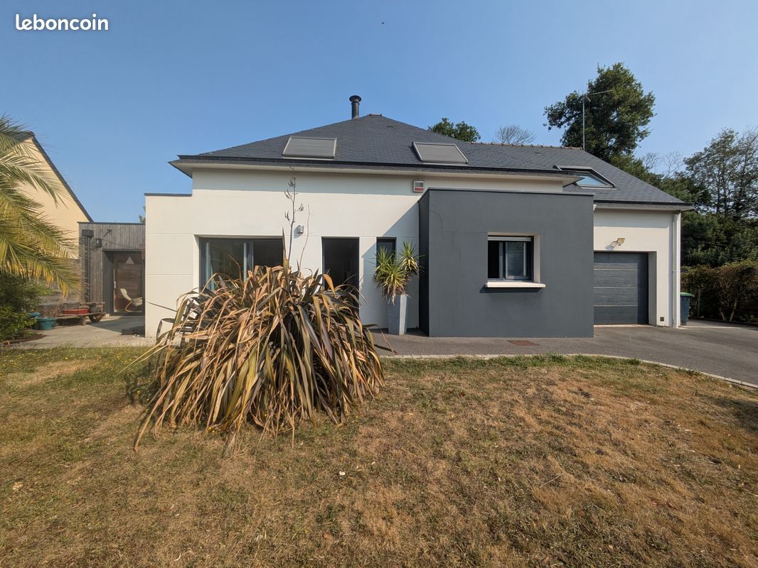 Maison 7 pièces 136 m² · à Rédené · 136 m² · 386 650 €
