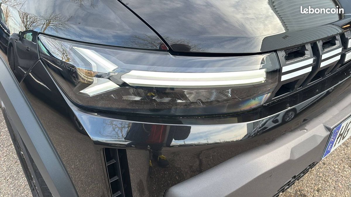 DACIA DUSTER Extreme TCe 130 4x4 (image 28)
