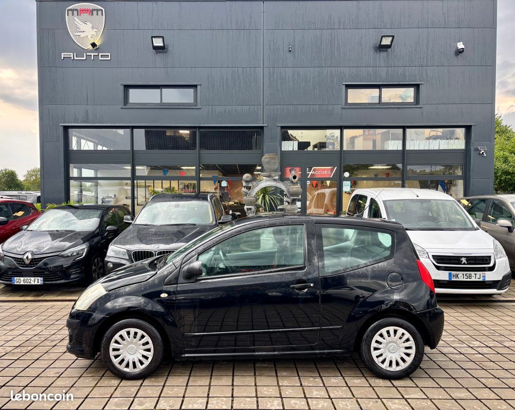 Citroen c2 1.1i slalom 2008 (image 1)