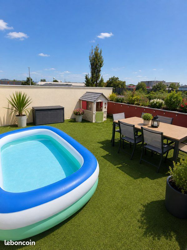 Appartement 3 pièces 65 m² · à Meyzieu · 65 m² · 267 000 €
