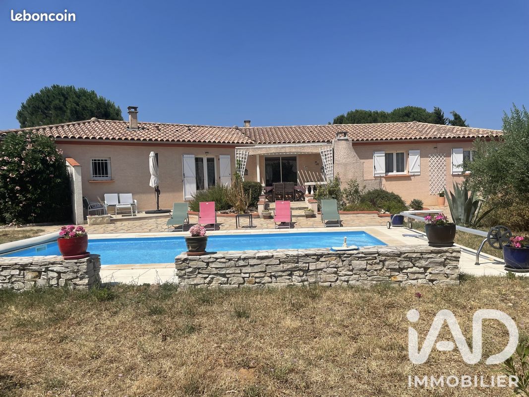 Maison 5 pièces 140 m² · à Trausse · 140 m² · 325 000 €