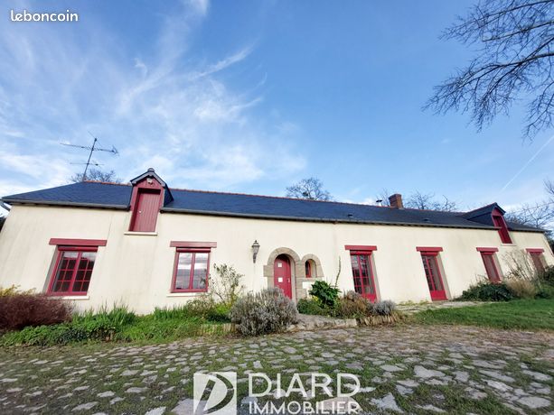 Longère 4 pièces 131 m²