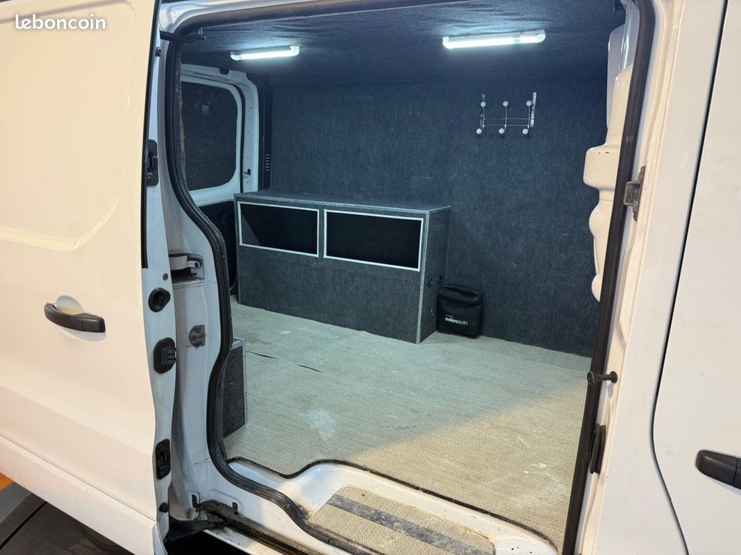 Opel vivaro vu fourgon 1.6 cdti bi-turbo 125 l1h1 ecoflex pack plus clim start-stop / gps / camera / mains-libre (image 6)