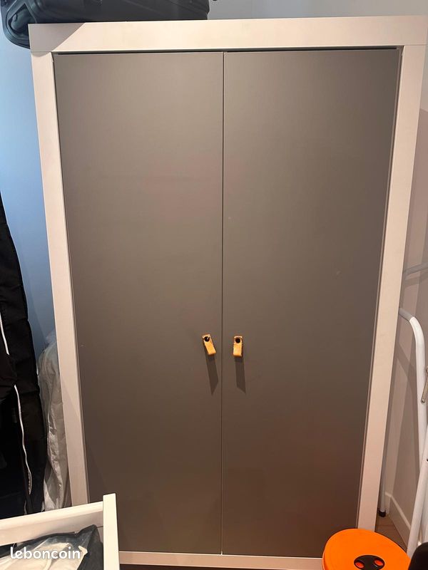 âą đ Chambre complĂšte enfant â Meubles solides et parfaitement entretenus (image 1)
