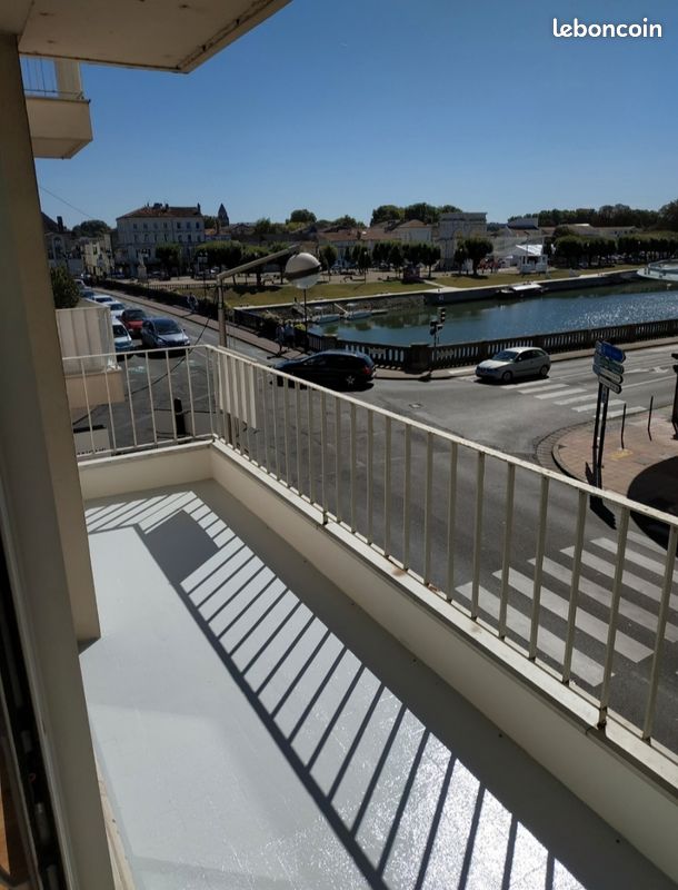Appartement 2 pièces 38 m² · à Saintes · 38 m² · 600 €/mois