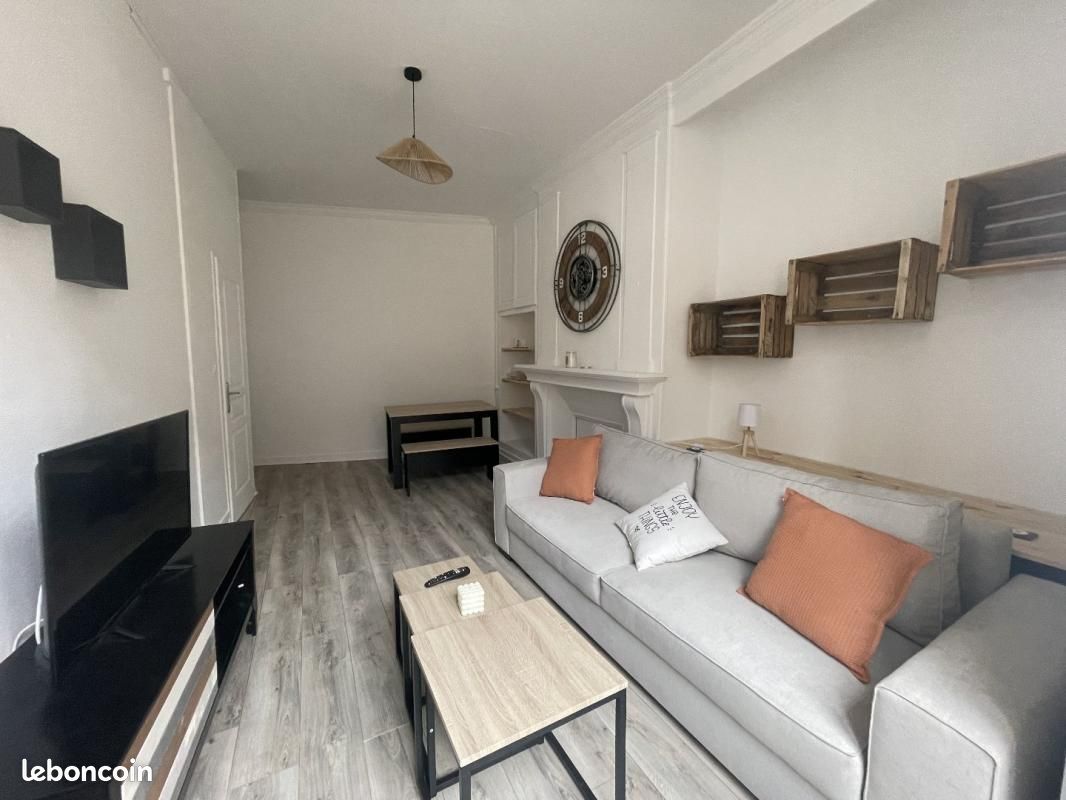 Appartement 2 pièces 50 m² · à Saint-Yrieix-la-Perche · 50 m² · 588 €/mois