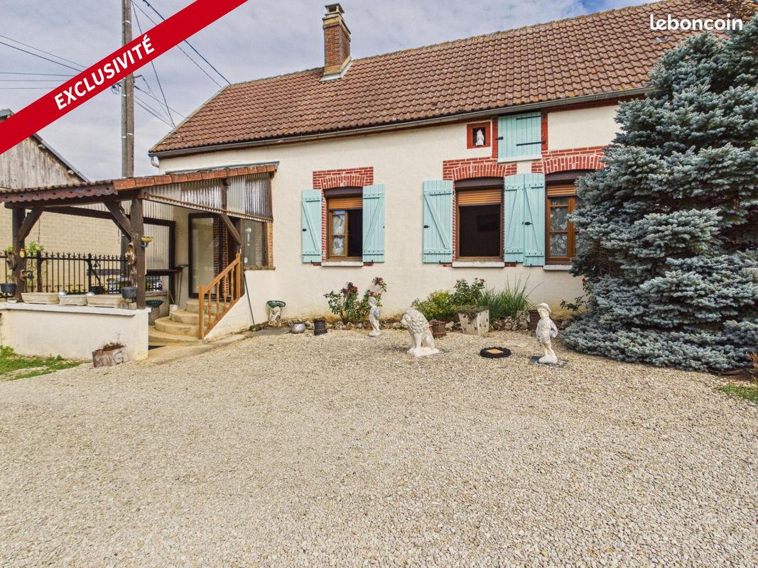 Maison 3 pièces 67 m² · à Cérilly · 67 m² · 99 000 €