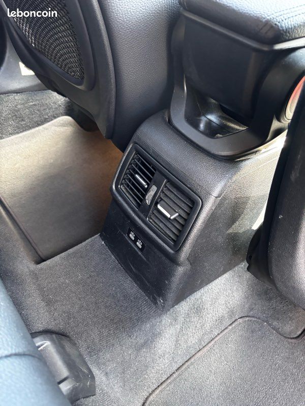 Bmw x1 18d bva8 (image 10)