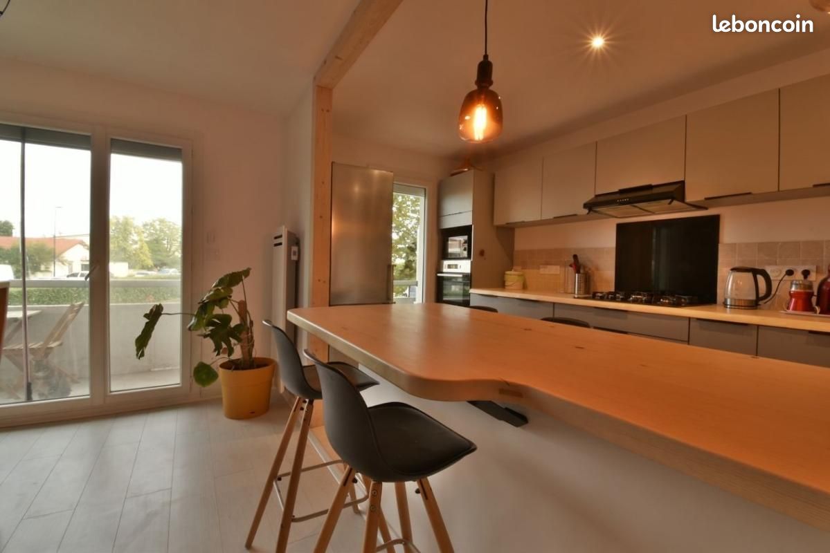 Appartement 3 pièces 79 m² · à Romans-sur-Isère · 79 m² · 159 000 €