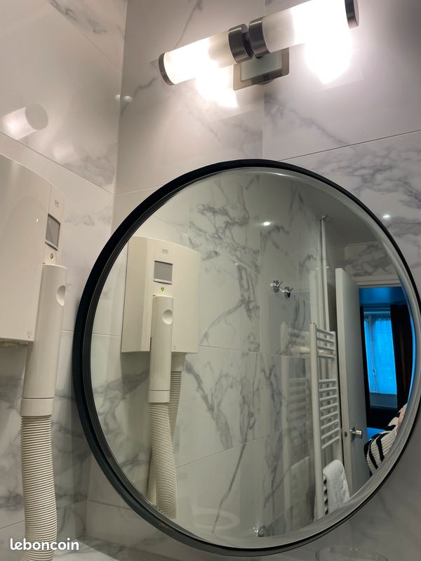 Miroir rond (image 1)