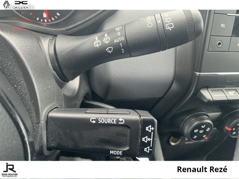 Renault Clio 1.0 SCe 65ch Authentic (image 24)