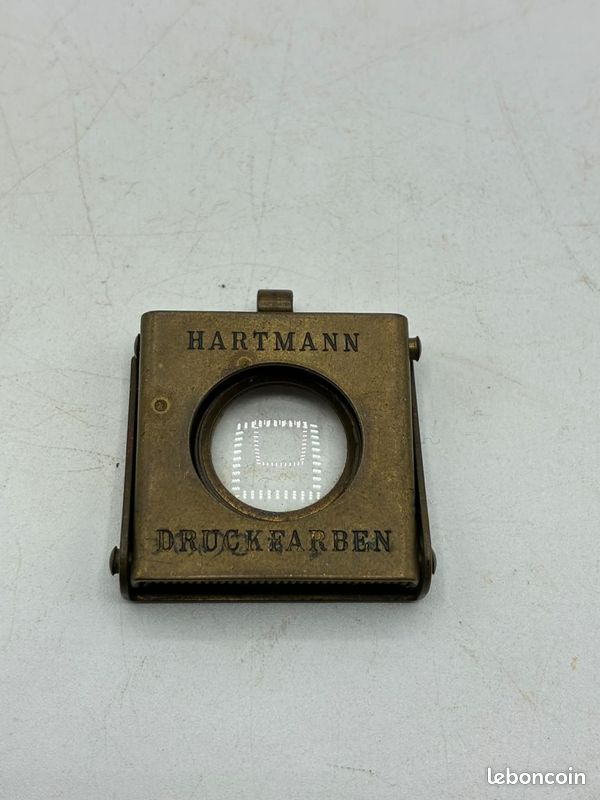 Ancienne loupe de bureau Compaq vintage marine pliante laiton AK W