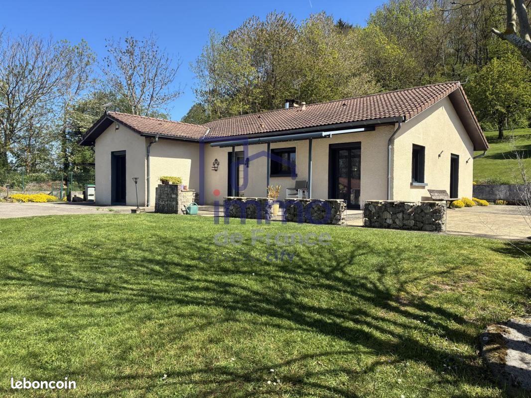 Maison 4 pièces 105 m² · à Châtonnay · 105 m² · 330 000 €