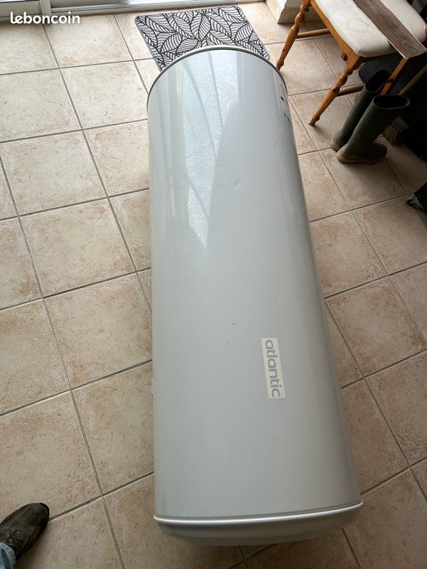 Chauffe eau electrique 200L ATLANTIC Zénéo Vertical sur Socle Chauffe eau electrique 200L ATLANTIC Zénéo Vertical sur Socle