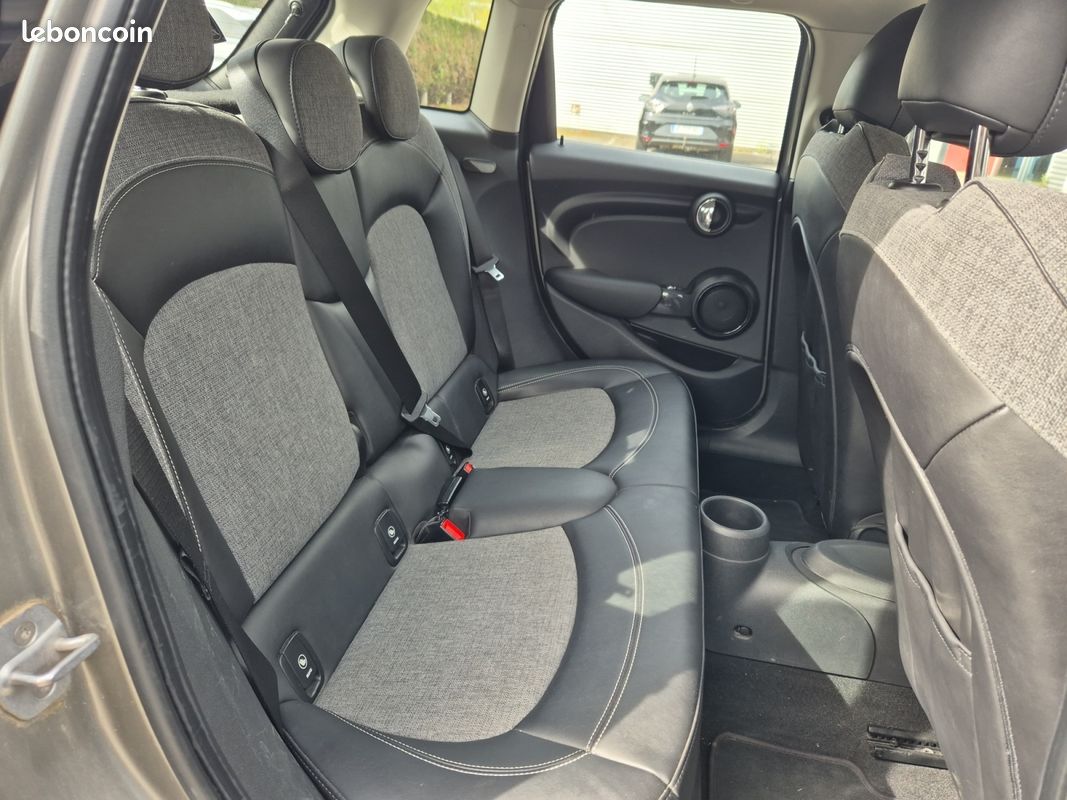 MINI COOPER III (F55) 1.5 Essence 136Ch FINITION CHILI - Garantie 12 mois (image 11)