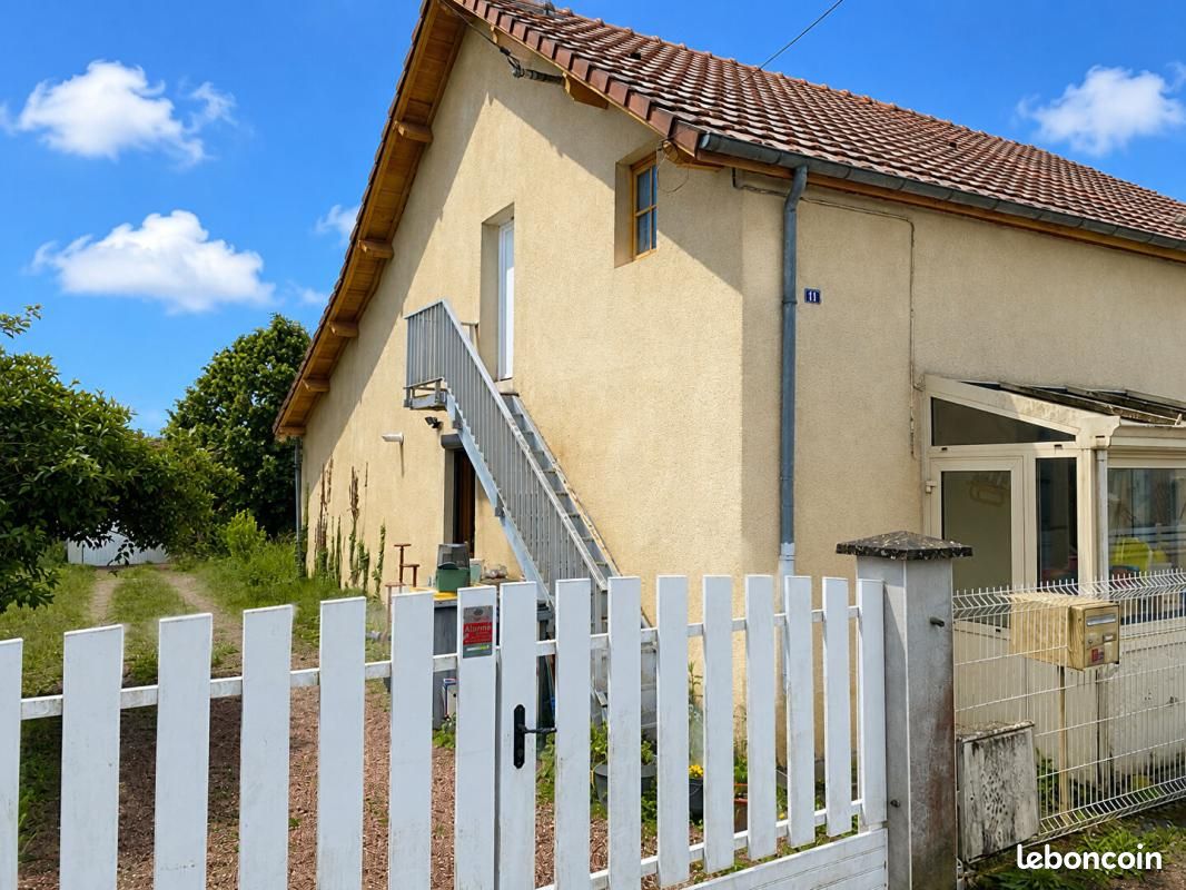 Maison 2 pièces 58 m² · à Montceau-les-Mines · 58 m² · 66 000 €