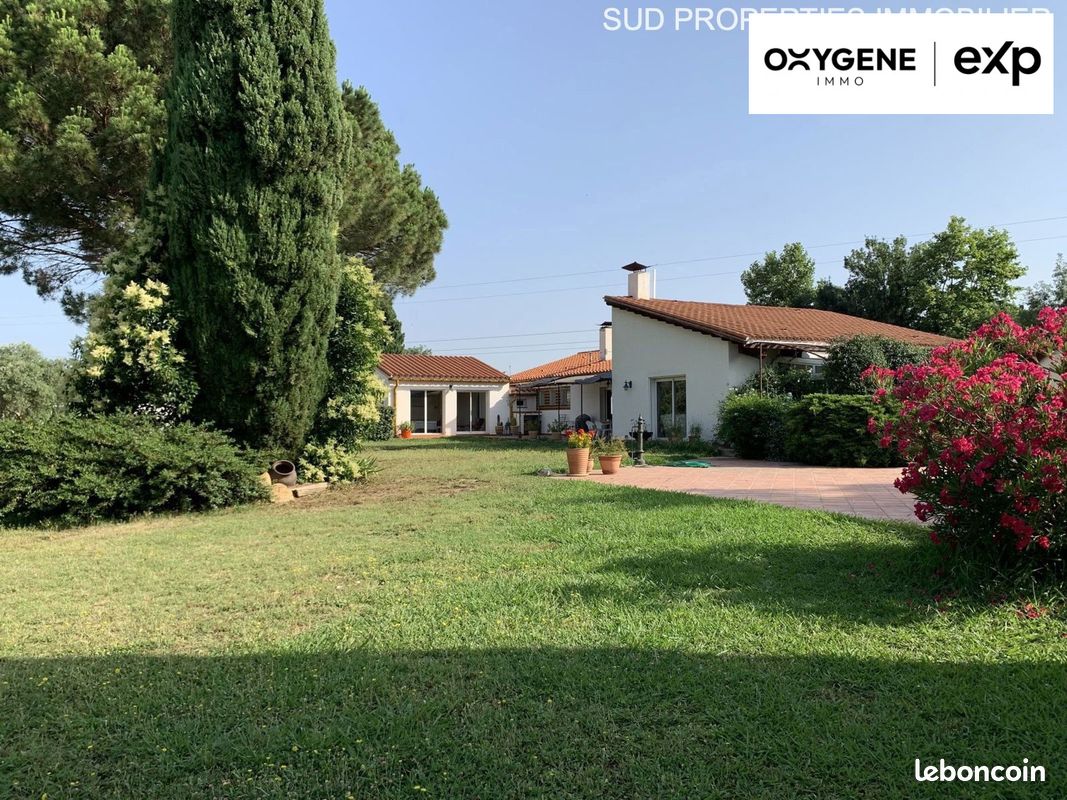 Maison 8 pièces 214 m² · à Saint-Estève · 214 m² · 790 000 €