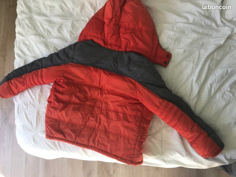 Doudoune / Manteau Catimini 8 ans (image 2)