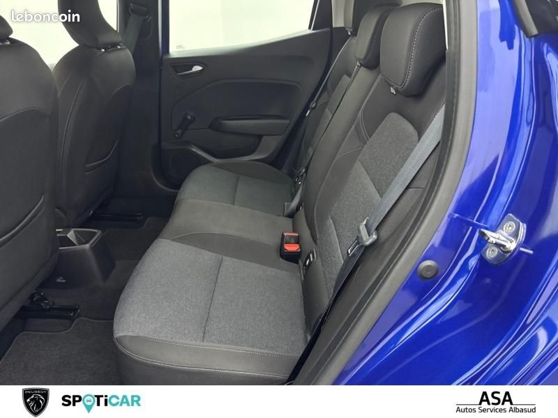 Renault Clio Réversible 1.6 E-Tech 145ch full hybrid Evolution (image 12)