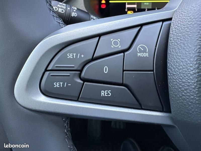 Dacia Bigster Mild hybrid 140ch Journey (image 37)