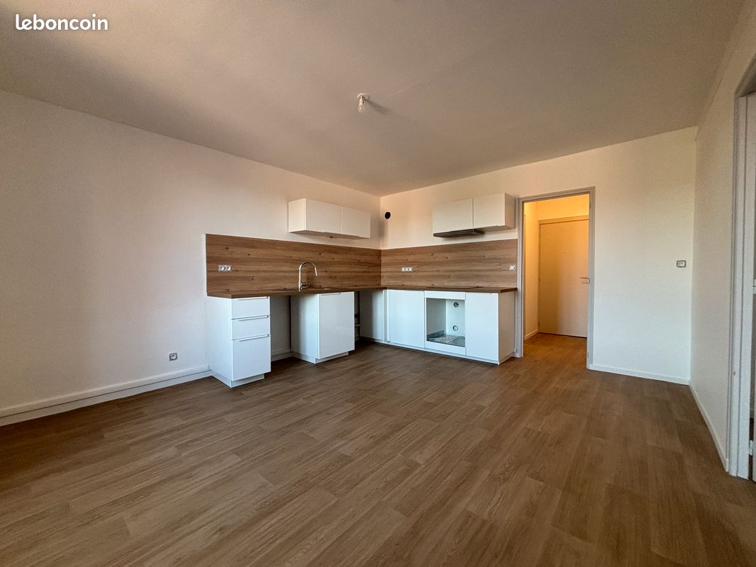 Appartement 2 pièces 42 m² · à Longeau-Percey · 42 m² · 490 €/mois