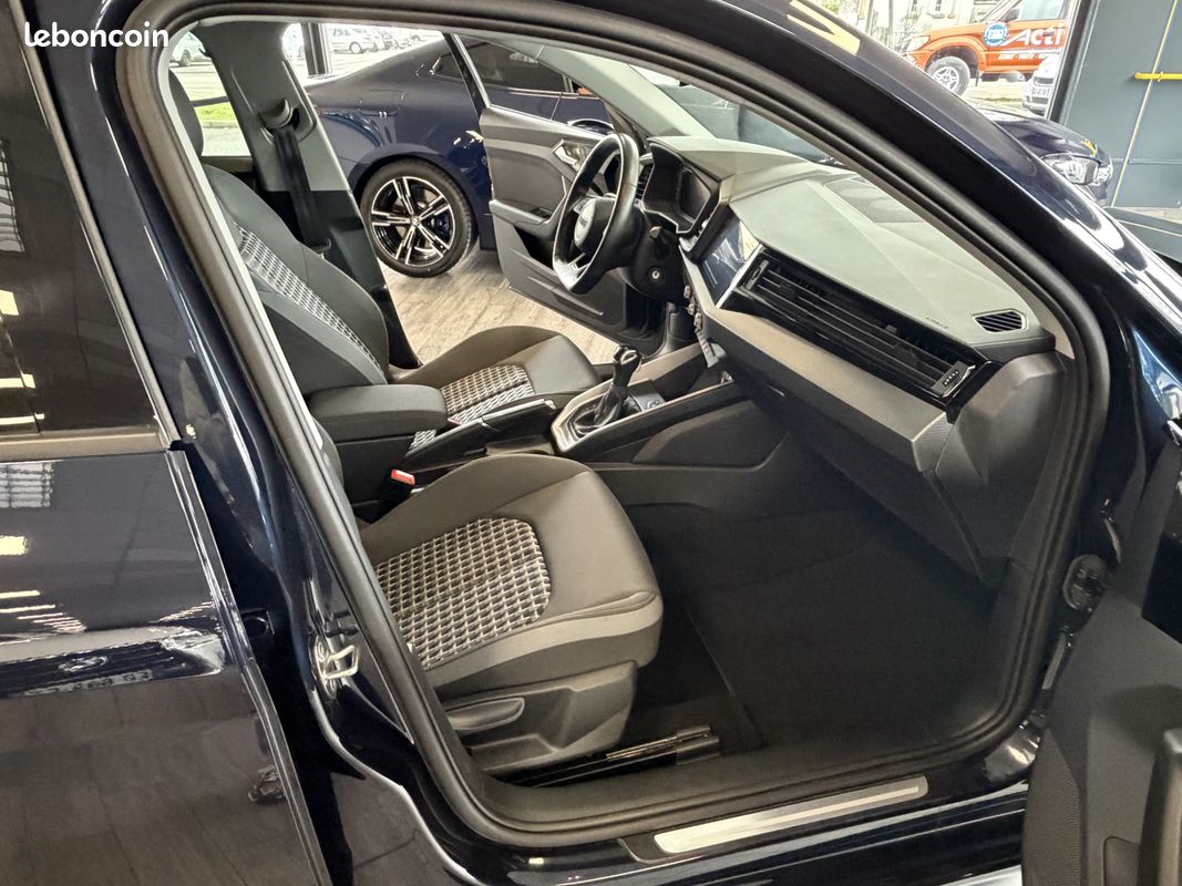 AUDI A1 CITYCARVER 30 TFSI 110Ch BVA (image 7)