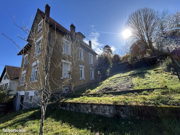 Maison 9 pièces 177 m²