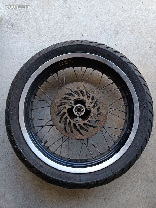 Roue Arrière Jante Pneu Derbi GP1 50 - Occasion Nettoyée - Pour Scooter Année 0J02-09