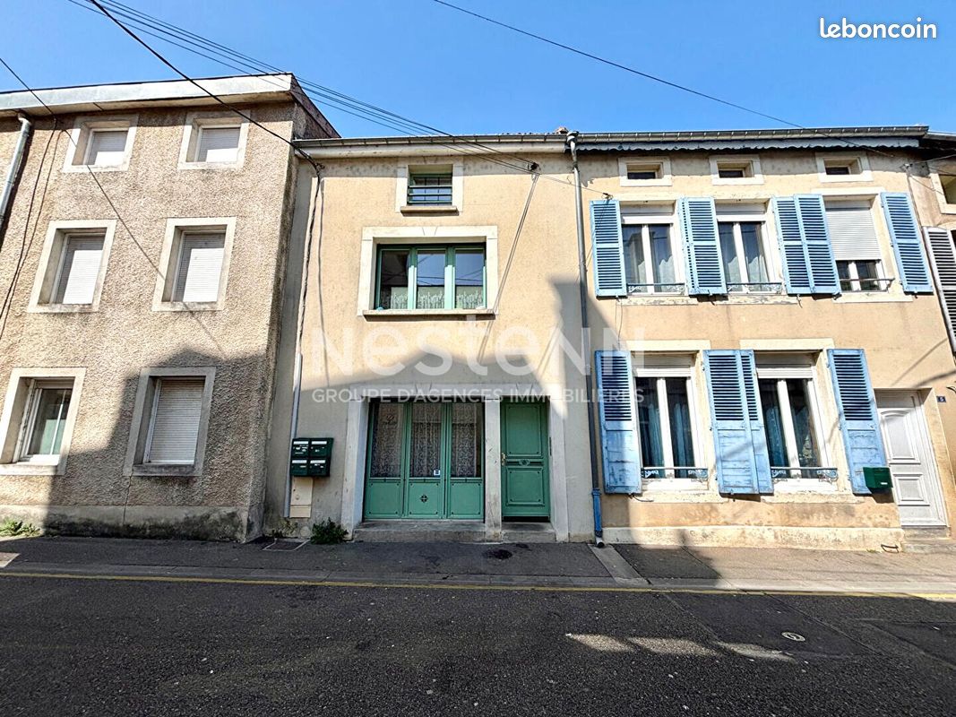 Immeuble 8 pièces 175 m² · à Verdun · 175 m² · 243 500 €