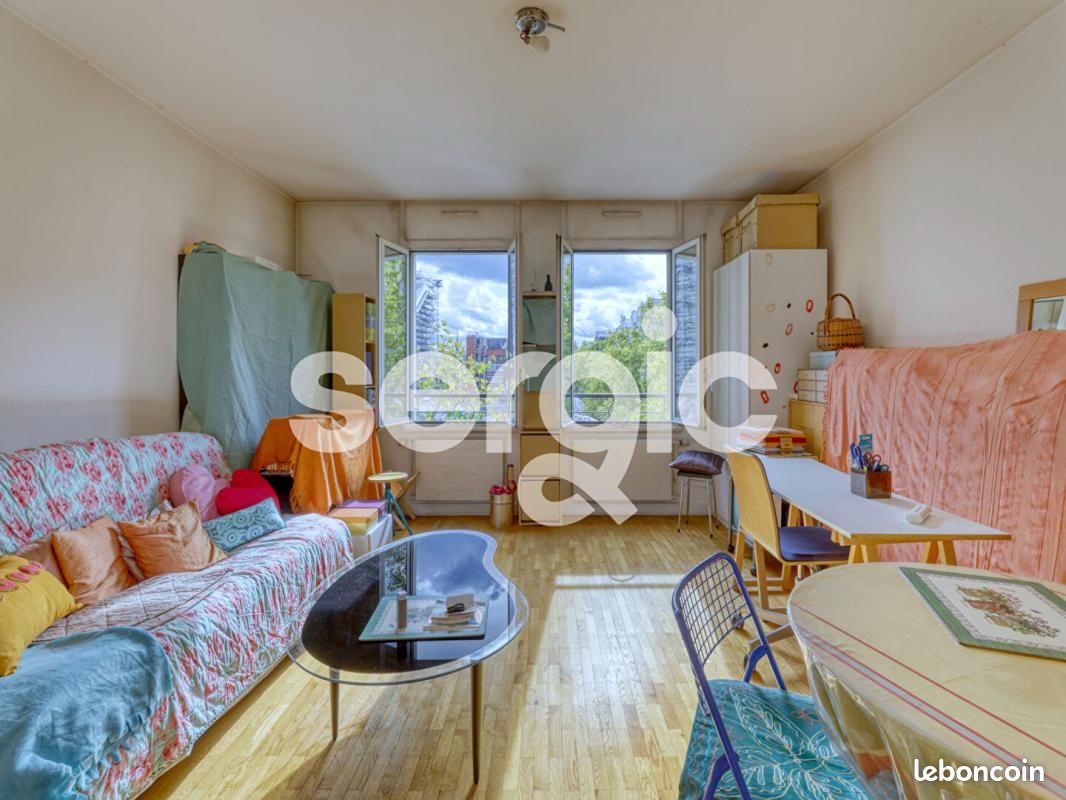 Appartement 1 pièce 32 m² · à Paris · 32 m² · 300 000 €