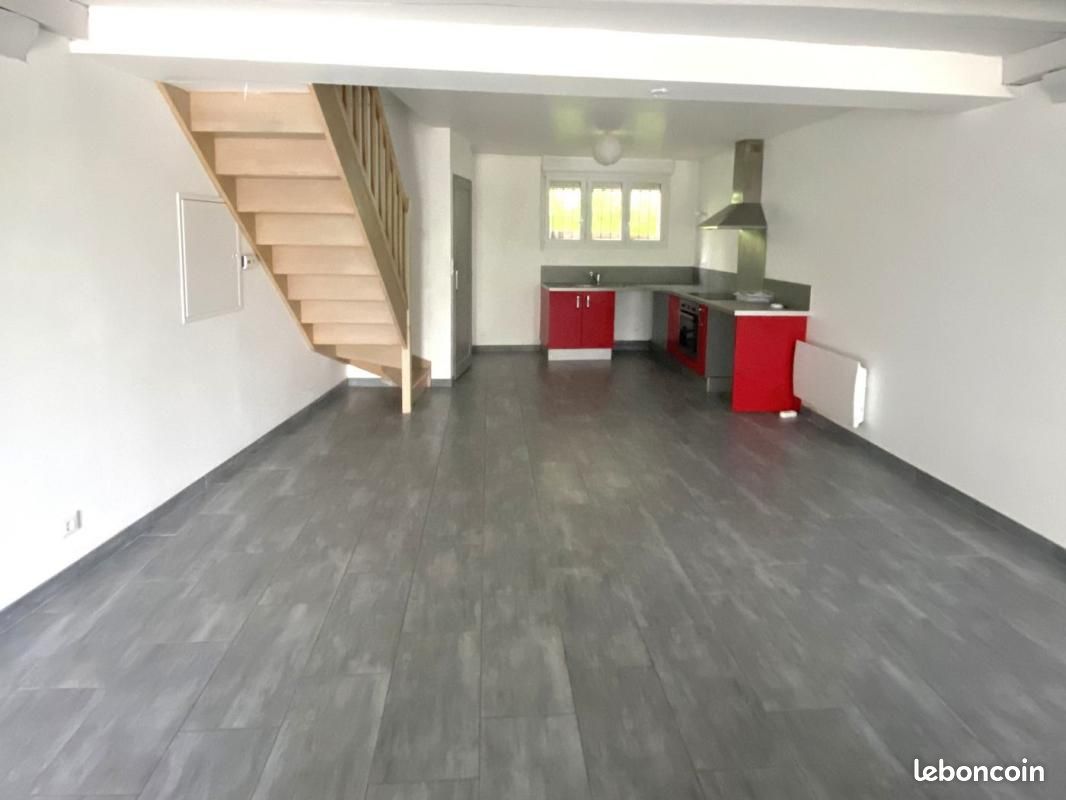 Maison 3 pièces 67 m² · à Pommeuse · 67 m² · 850 €/mois
