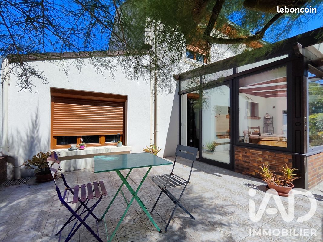 Maison 7 pièces 129 m² · à Fagnières · 129 m² · 194 500 €