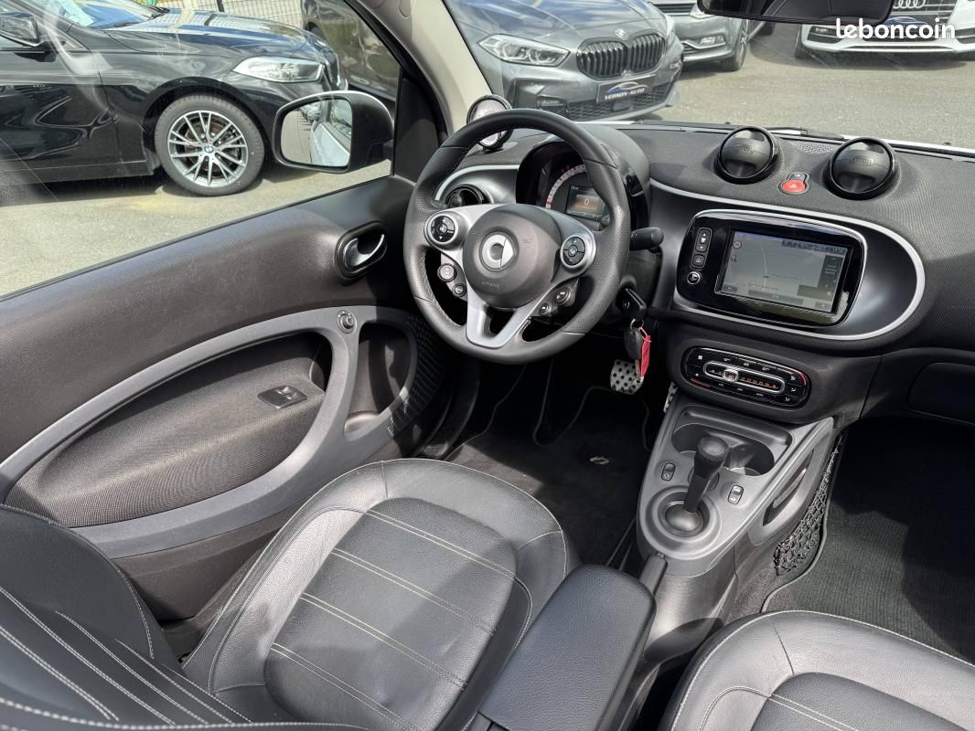 Smart ForTwo Cabriolet 90 PRIME GPS LED CUIR CLIM BVA (image 4)