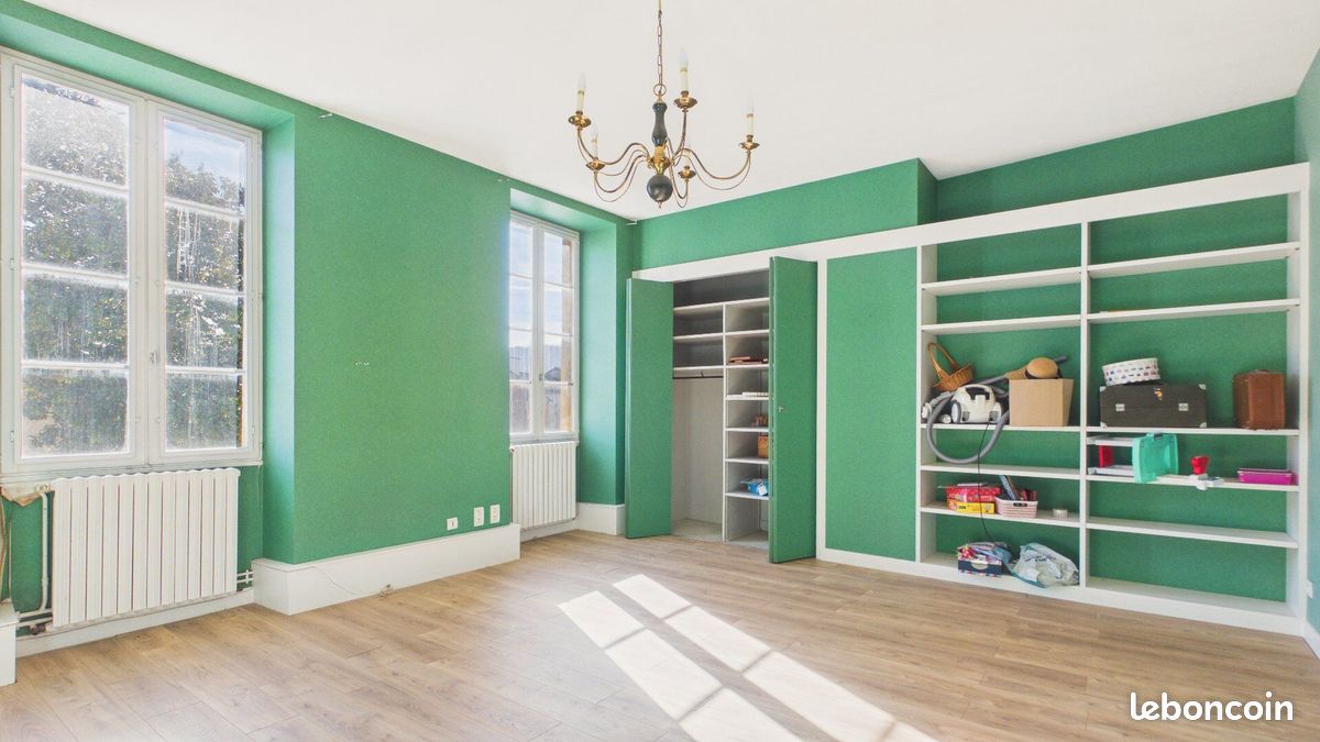 Appartement 4 pièces 105 m² · à Saint-Céré · 105 m² · 110 000 €
