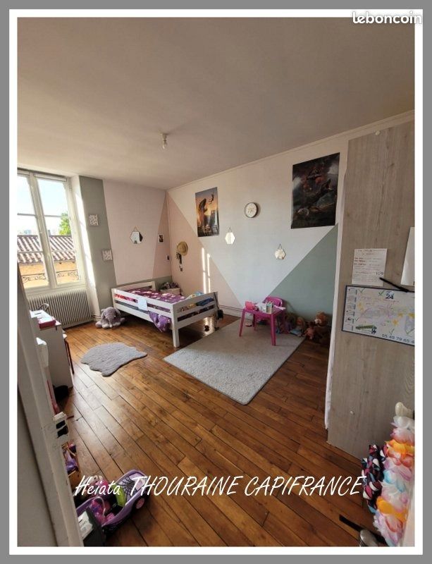 Maison 9 pièces 230 m² - Saint-Maixent-l'École 79400 (image principale 6)