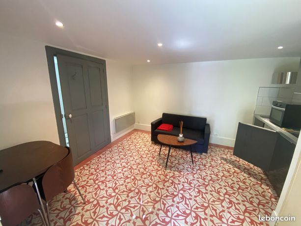 Maison 1 pièce 27 m² — 6
