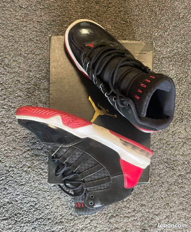 Basket Nike Jordan Max Aura taille 40 Chaussures