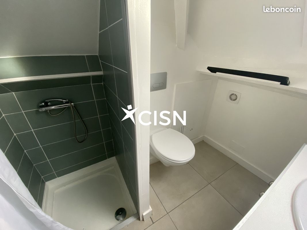 Maison a louer saint-nazaire - 6 pièce(s) - 126 m2 - Surfyn