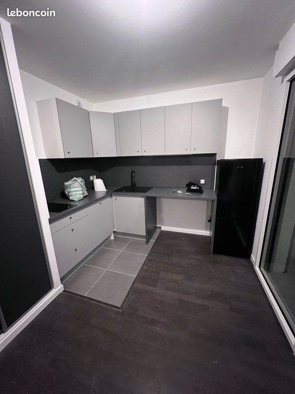 Appartement 1 pièce 31 m² · à Colombes · 31 m² · 1 050 €/mois