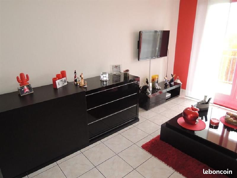 Appartement 3 pièces 63 m² · à Le Chesnay-Rocquencourt · 63 m² · 800 €/mois