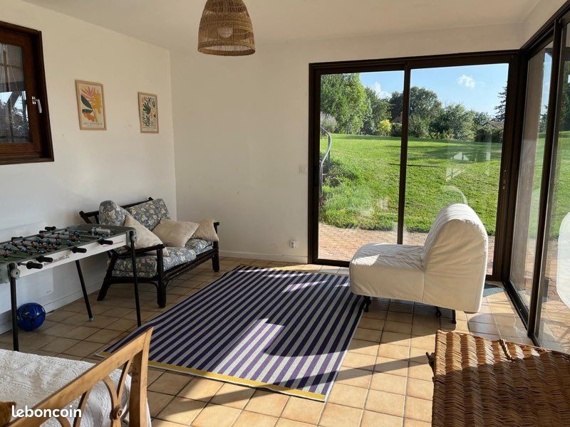 Location Villa avec piscine au sud de la Bourgogne (image 12)