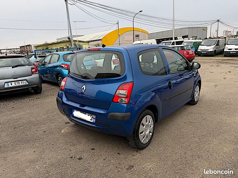 Renault TWINGO II 1.2 60CH EXPRESSION (image 5)