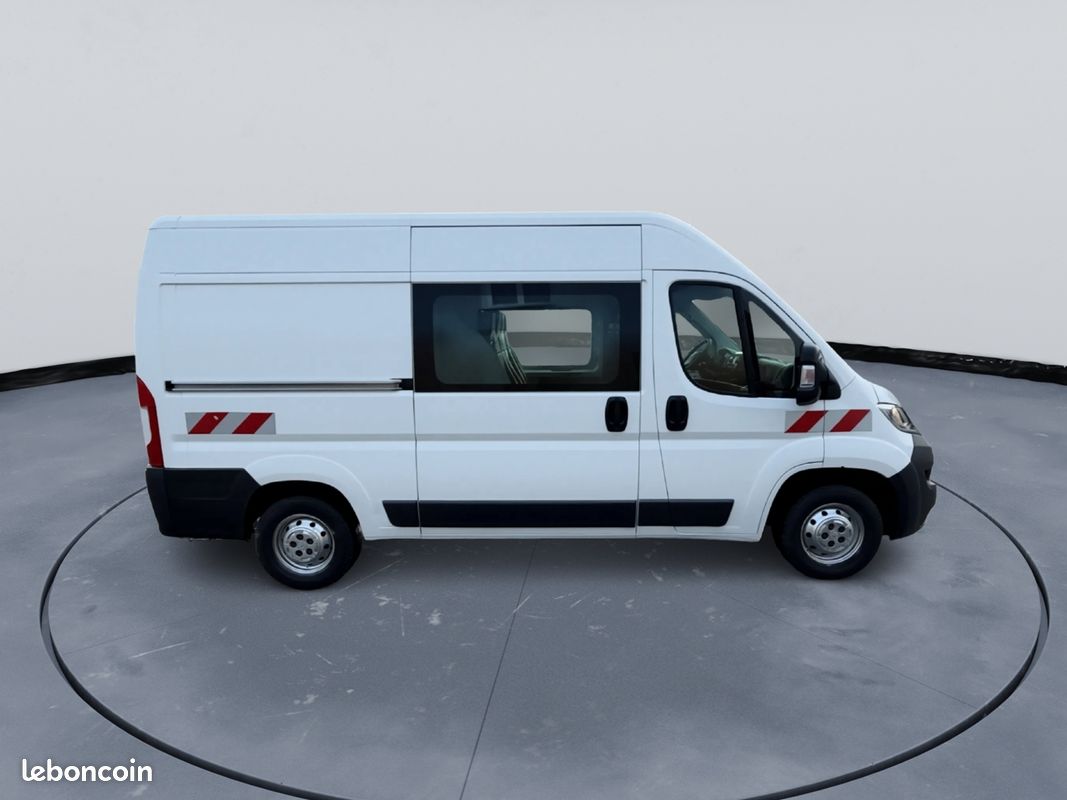 Citroen JUMPER FG 33 L2H2 2.0 BLUEHDI 110 CABINE APPROFONDIE CONFORT (image 8)