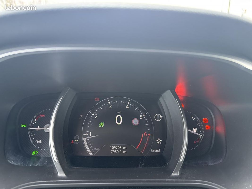 RENAULT MEGANE Mégane 1.2 Energy TCe - 130 IV BERLINE GT Line 17\' (image 19)