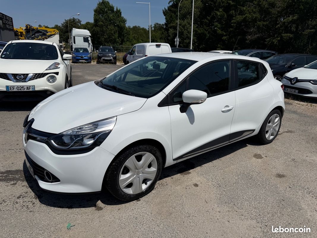 RENAULT Clio IV 0.9 TCE 90 CV / 1 ERE MAIN / MOTEUR A CHAINE / ENTRETIEN SUIVIE B (image 1)
