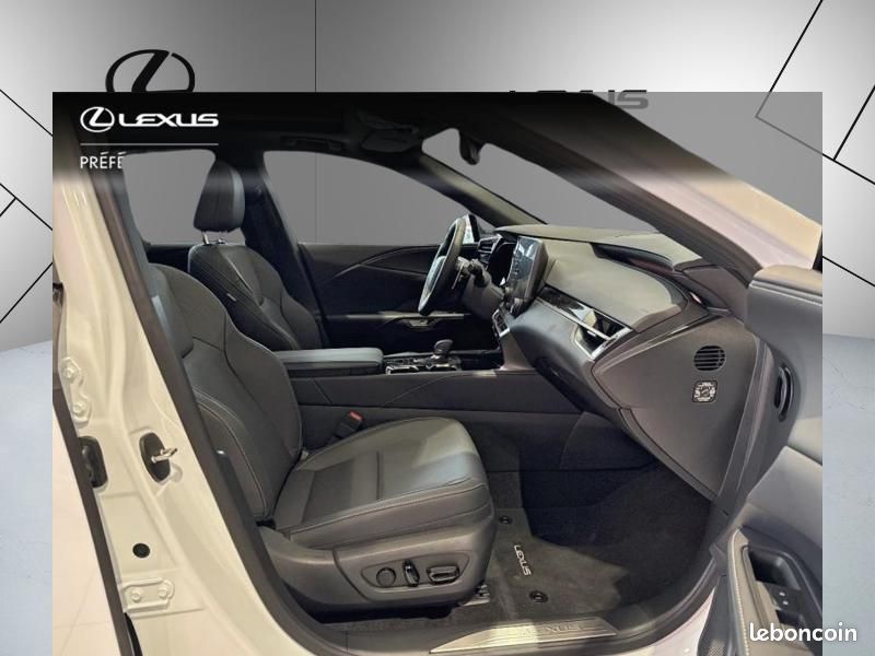 Lexus RX 450h+ F Sport Design 4WD PHEV SPOR (image 6)