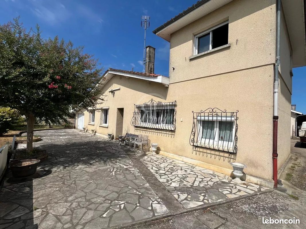 Maison 4 pièces 140 m² · à Puisseguin · 140 m² · 213 000 €
