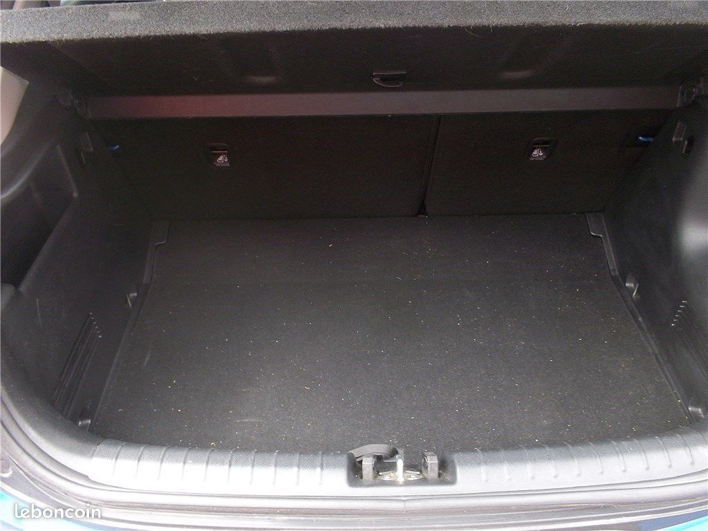 Kia Stonic 1.0 T-GDI 120 CH MHEV DCT7 Launch Edition (image 10)