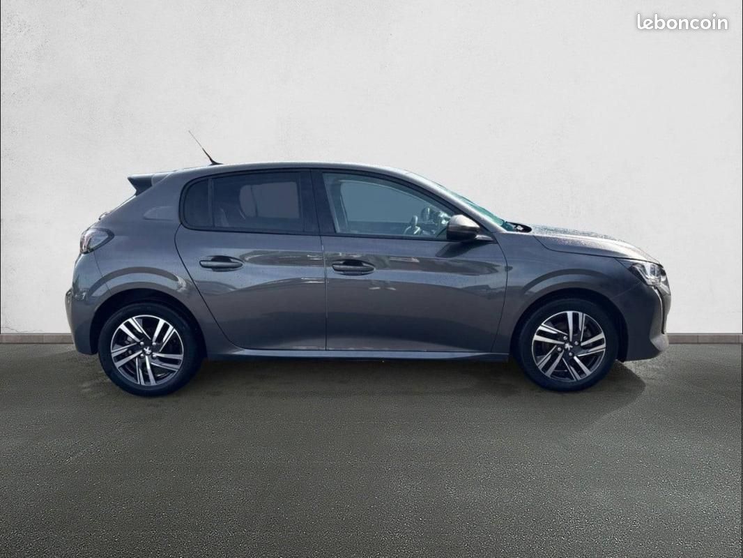 Peugeot 208 PureTech 100 S&S EAT8 - Allure Pack (image 4)